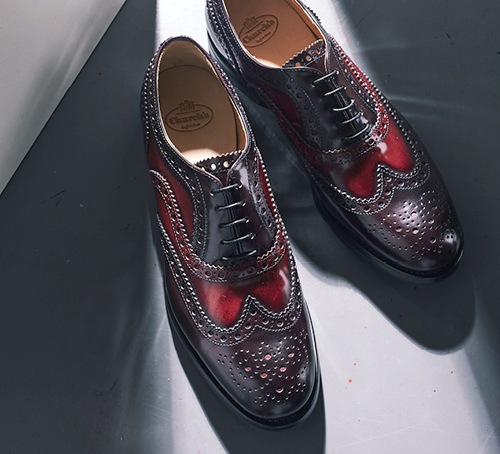 Sepatu kulit oxford dari Church’s